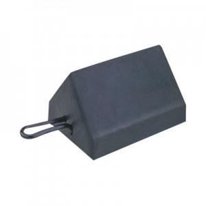 Roadblocks 450 CL Rubber Wheel Chocks with Ice Cleats